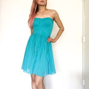 NWOT Guess Turquoise Strapless Dress